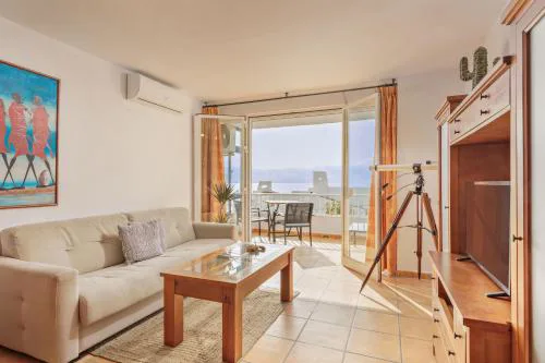 Sunny Beach Apartment