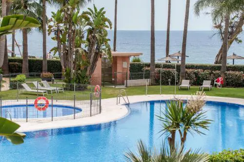 Sunny Sea Oasis - Estepona
