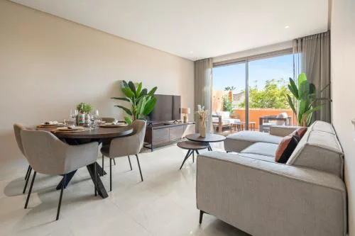 Ultimate Rentals - Sunny Escape in Estepona Sotoserena