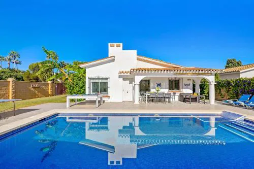 Villa Esmerelda Sun