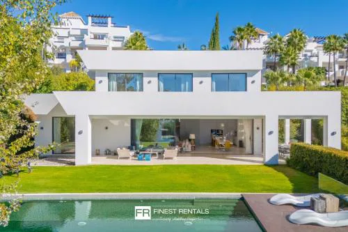 Villa Serena by Finest Rentals
