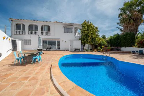 Haza Redonda Bed & Breakfast