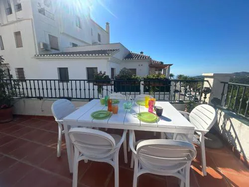 Viñasol apartment Frigiliana