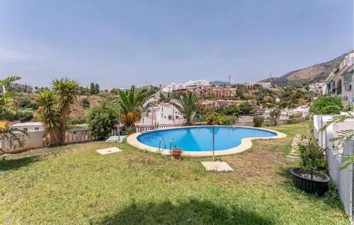 3 Bedroom Cozy Home In Fuengirola