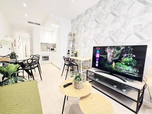 AA Guest - Biznaga Beach Center Eco Apartment