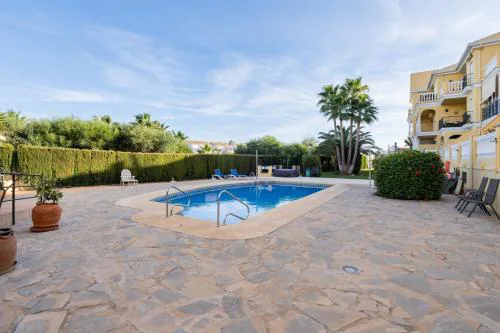 Apartamento con Jardín en el Faro