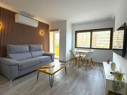 Apartamento de playa con piscina