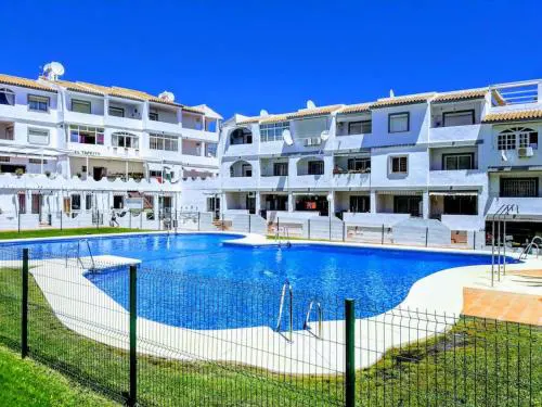 Appartement cosy avec piscine