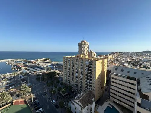 Apto con vistas al mar a 1min de playa Fuengirola
