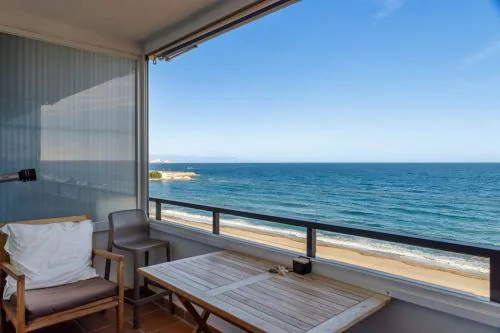 Astonishing views by the sea