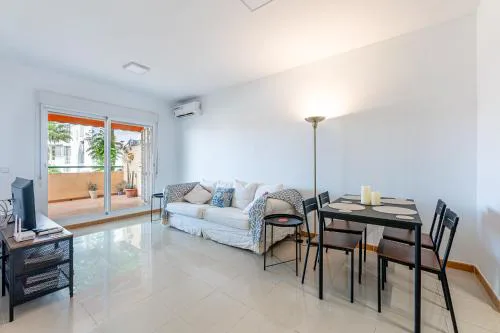 Beautiful 2 Bed Apartment Los Pacos