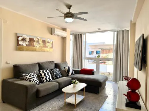 Beautiful modern apartment 100m from the sea