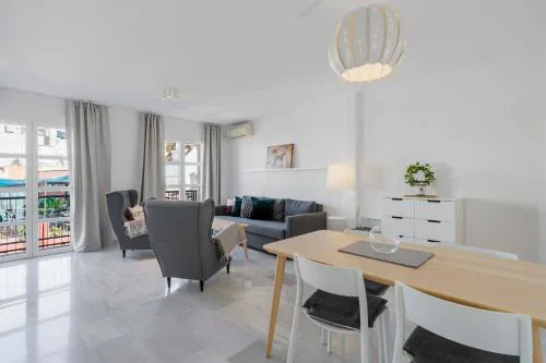 Best location apartment by Costarentals - Ref 28