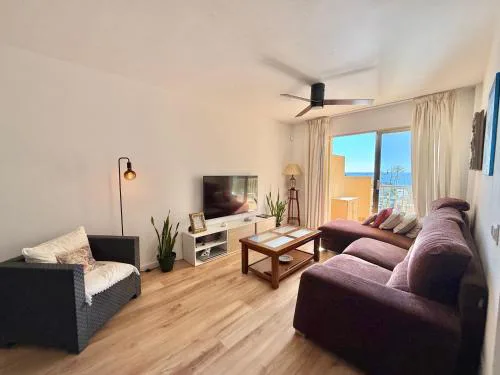 Blue Bay Sea Views Apartment