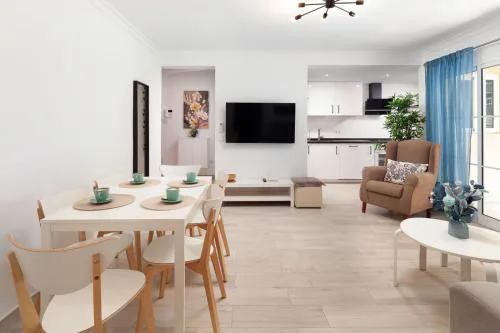 Boliches Ulises Apartment by Alfresco Stays