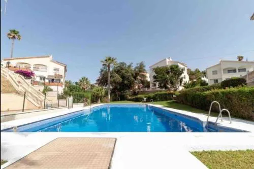 Casa amplia y luminosa a 5 minutos de la playa