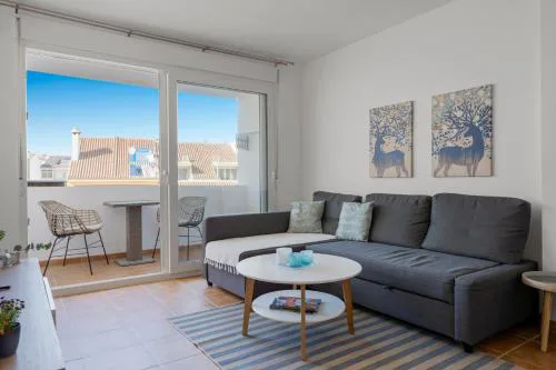City center apartment by Costarentals - Ref 94