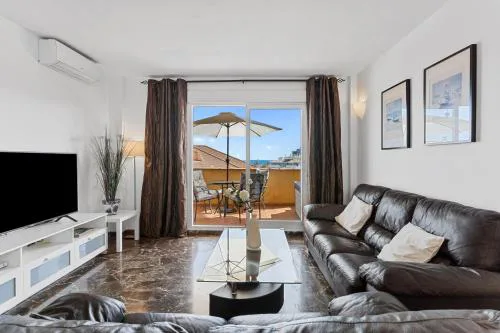 Close To The Beach, With A Pool 224