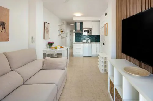 Cosy Apartment in Las Lagunas - Sleeps 4