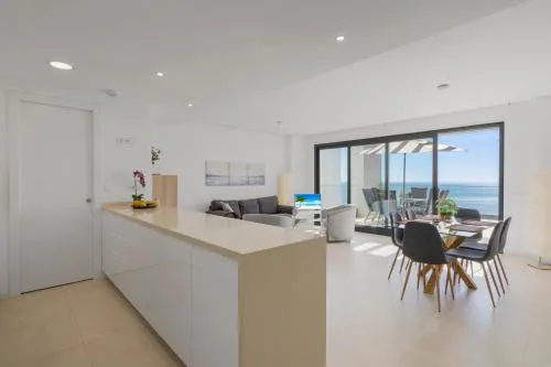 El Higueron apartment by Costarentals - Ref 66