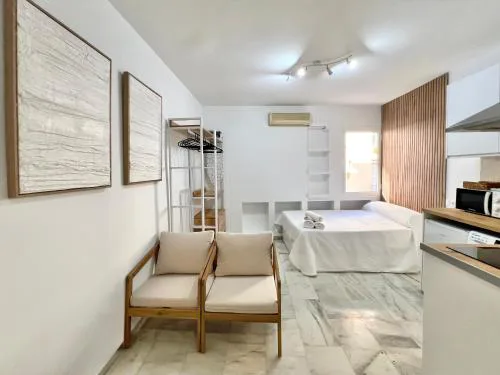 La Plaza City Center & Beach Cozy Studios