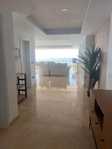 Luxury Beachfront Apartment Bright and Spacious by TuriVida