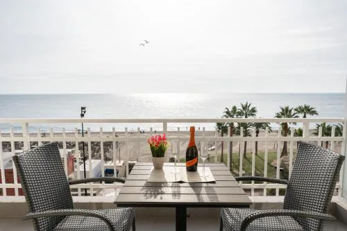 MalagaSuite Impressive Seaviews Fuengirola