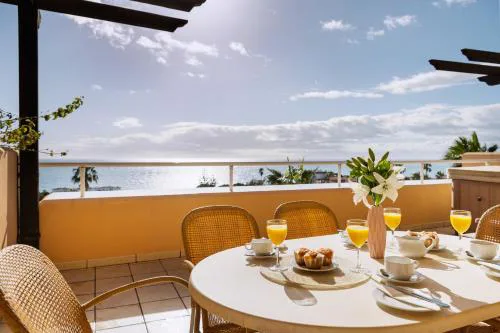 Malibu Mansions Apartments by Alfresco Stays