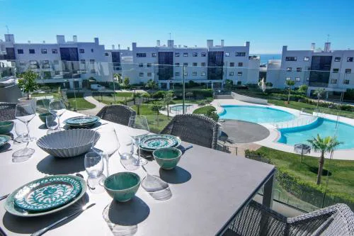 Mara's Apartments Higuerón West - Luxurious & Sunny