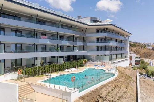 Modern - Amazing Seaview - Close to Beach - Pool