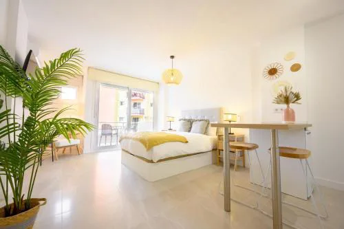 New studio, terrace, parking, and pool by 10ToSea