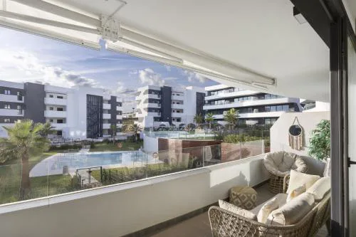 Premium Apartment with Terrace in Higuerón