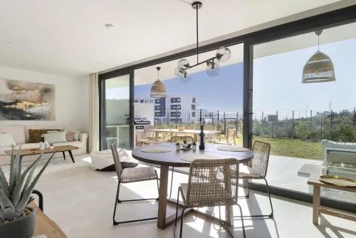 Premium Garden Suite in Higueron