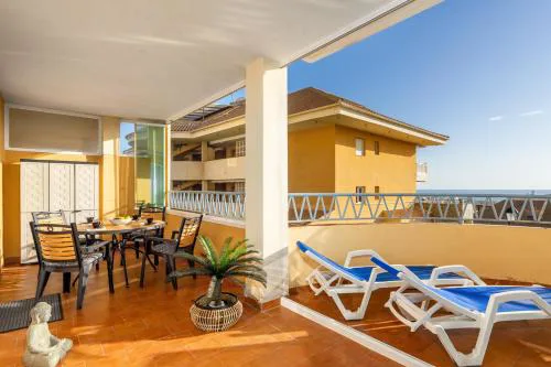 Seaview apt in Fuengirola by Costarentals - Ref 67