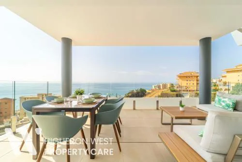 Seaviews Reserve Collection - La Vista Mar Azul by HWPC