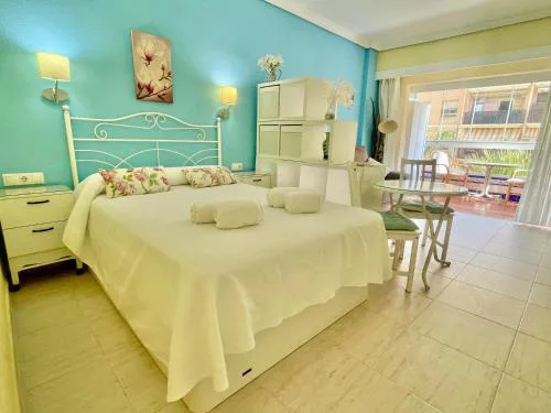 Solana Fuengirola Free Parking