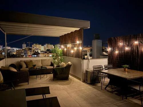 Sunny penthouse by Costarentals - Ref 212