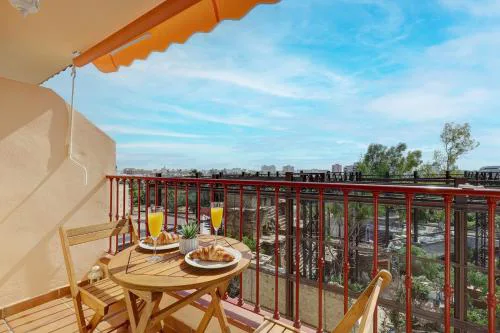 Top Floor Fuengirola Park Apartment with Parking
