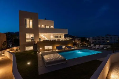 Villa Palm Beach - Incredible villa with 5 rooms, amazing sea view and private pool