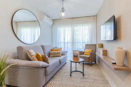 Apartamento Nazaríes Centro, By DaiMar