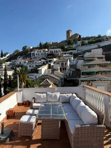 Casa con maravillosas vistas y terraza