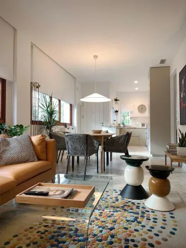 central apartament with parking and garden