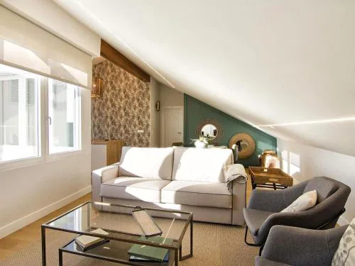 ChezmoiHomes Premium Loft Private Terrace