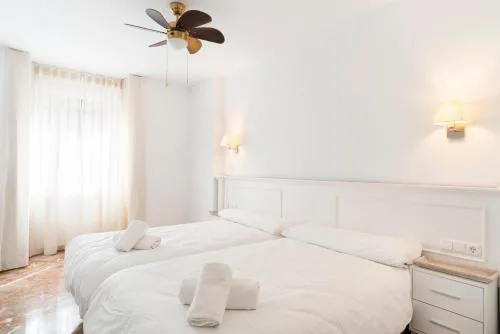 Ronda Suites 193 junto a hospitales y cerca centro con Parking Gratis