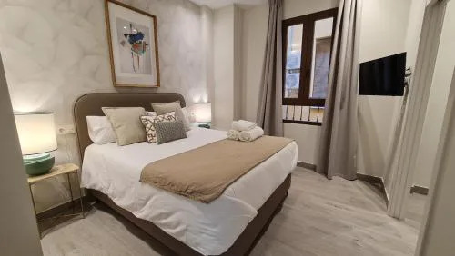 Suspiro Penthouse 302 by Florentia Homes