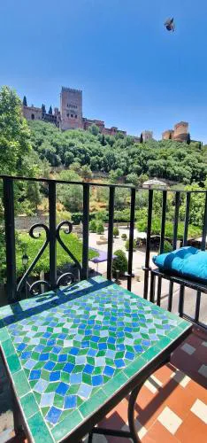 The Nasrid Palace from your bed !