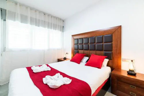 tuGuest Avd Investigacion City Center Apartment