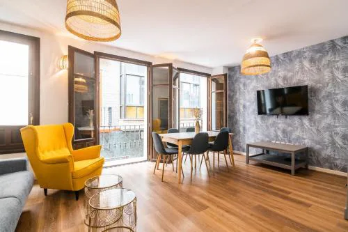 tuGuest Concepcion Apartment