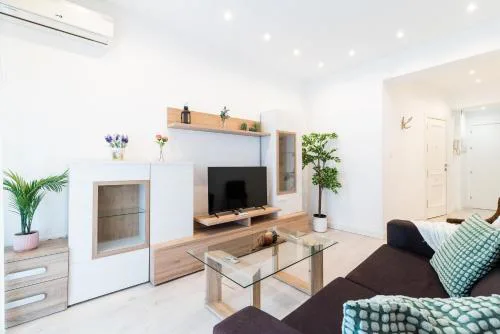 Wekey Homes Granada, Elvira Suites Centro