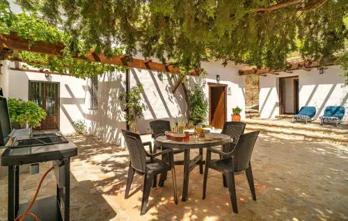 Stunning Home In Grazalema With Wifi